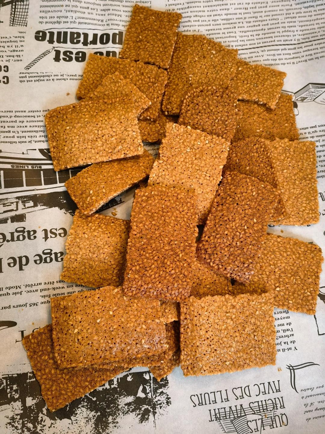 芝麻薄脆饼干，一步操作，超级简单