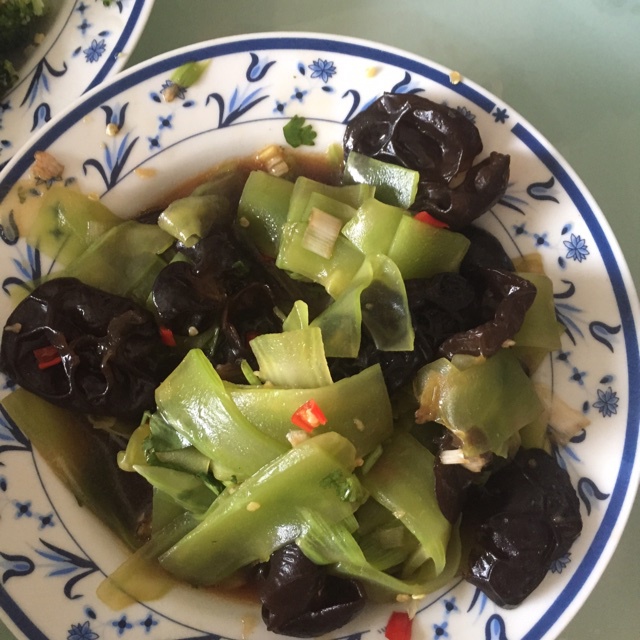 凉拌黑木耳