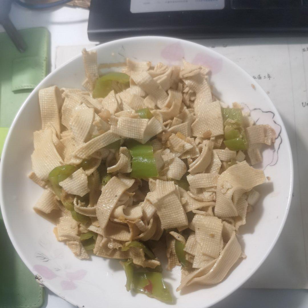青椒千张