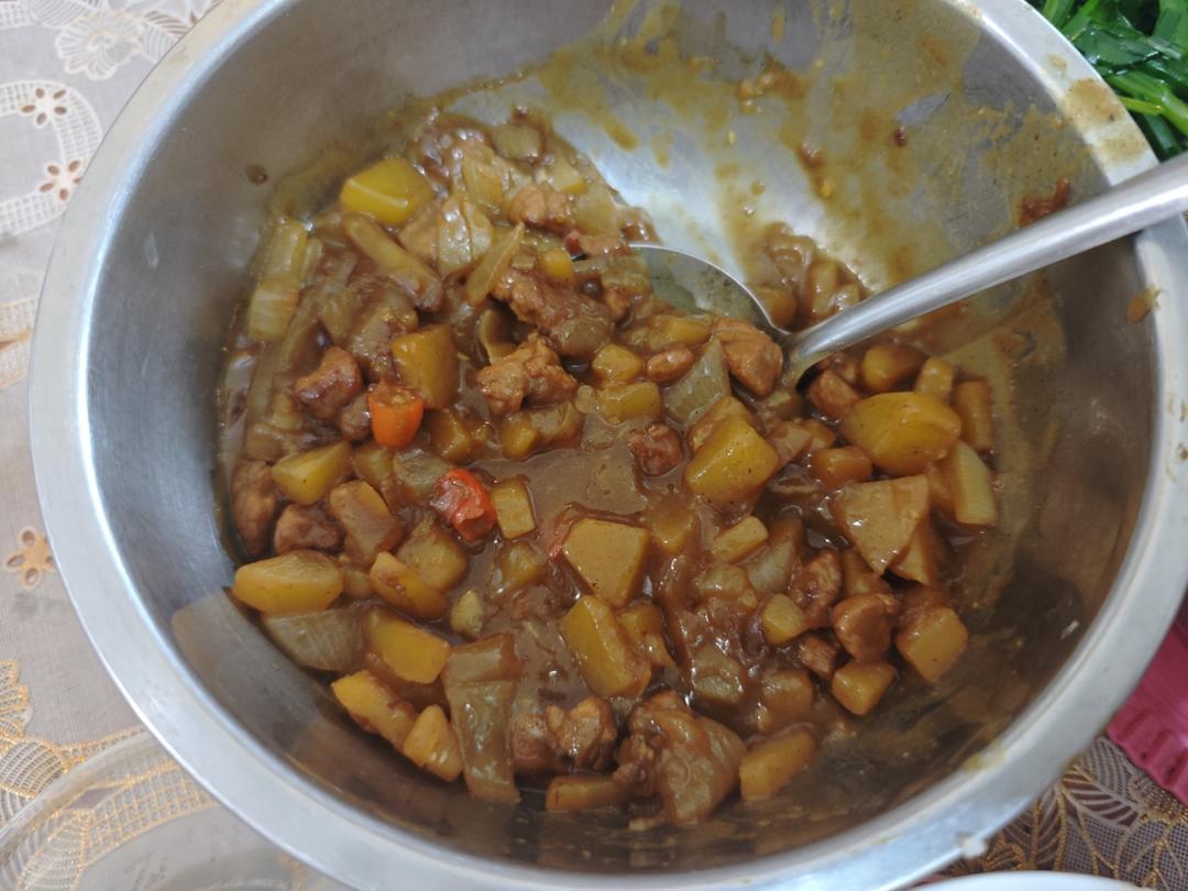 咖喱土豆鸡块