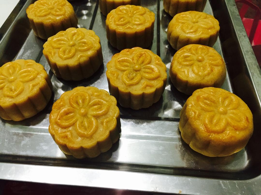 【曼食慢语】蛋黄莲蓉月饼