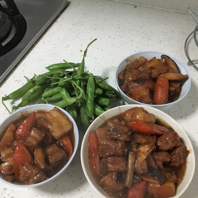 不焯水不放油的家常红烧肉