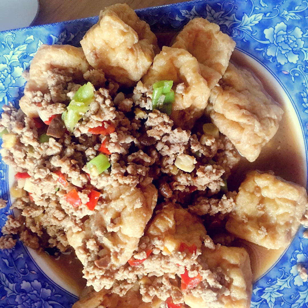 肉末炒豆腐泡
