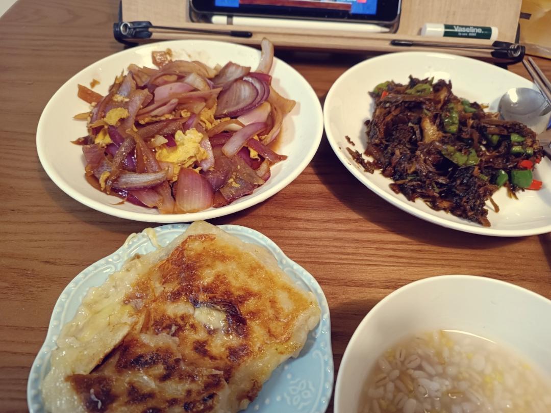 10分钟平底锅爆浆香蕉饼🍌也太好吃了！