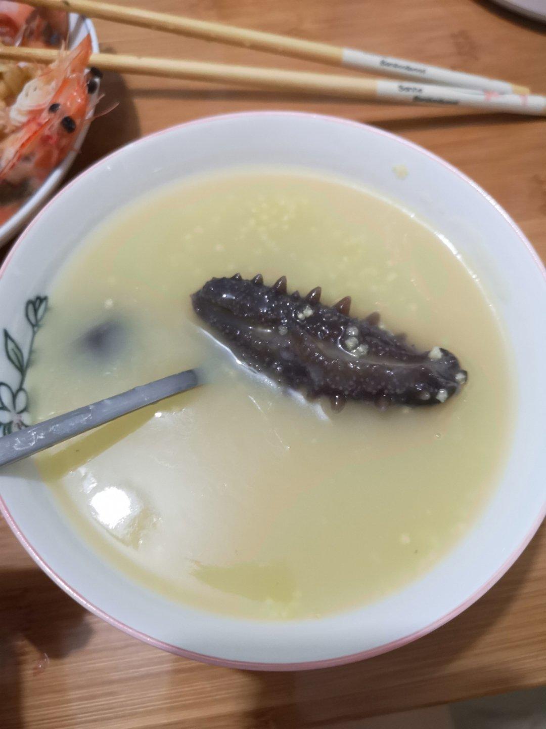 小米海参粥