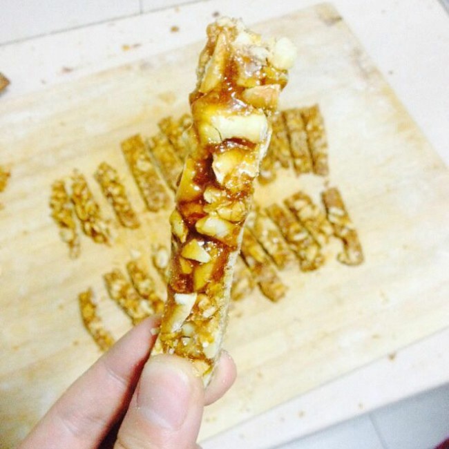 无水无油香脆花生糖