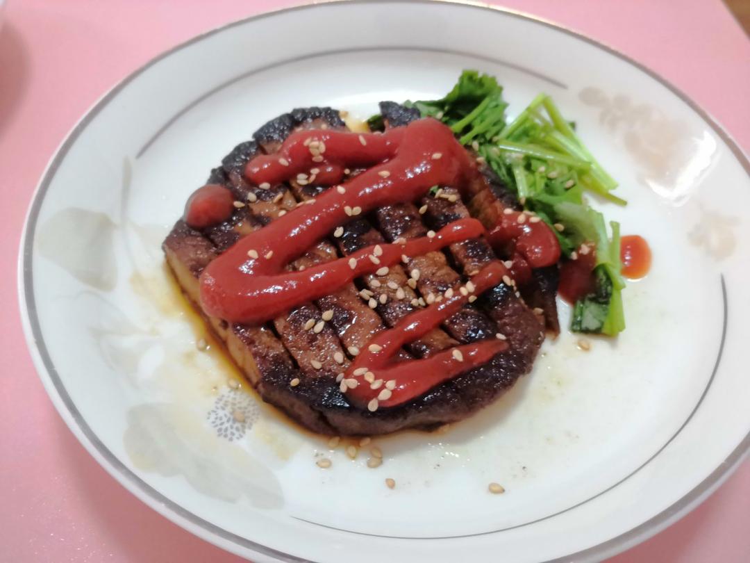 好吃到哭的煎牛排