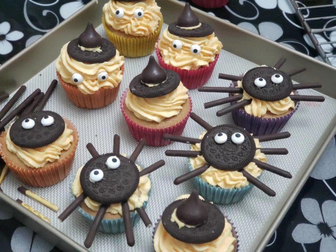 万圣节鬼怪蛋糕 超软巧克力马芬/阿猪烘焙视频：特别篇