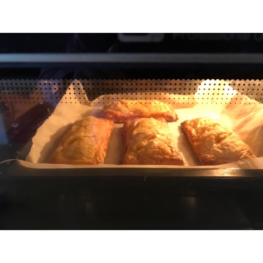 酥皮苹果派