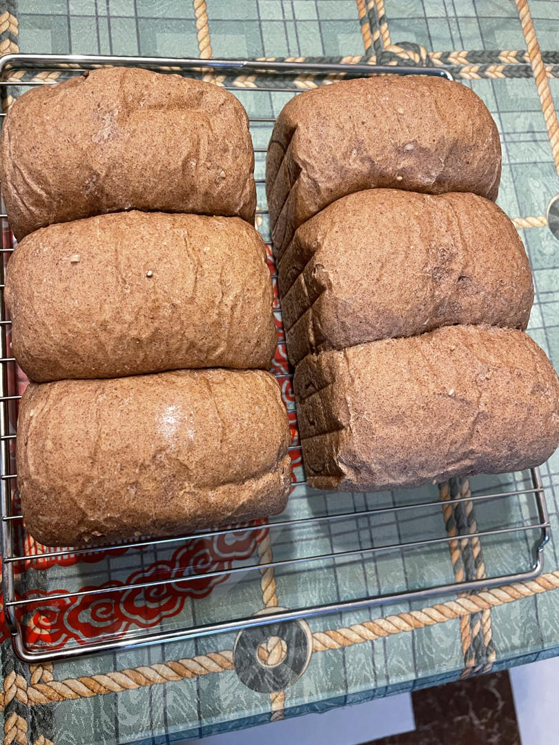 长高高的超柔软70%全麦吐司（鲜酵母）