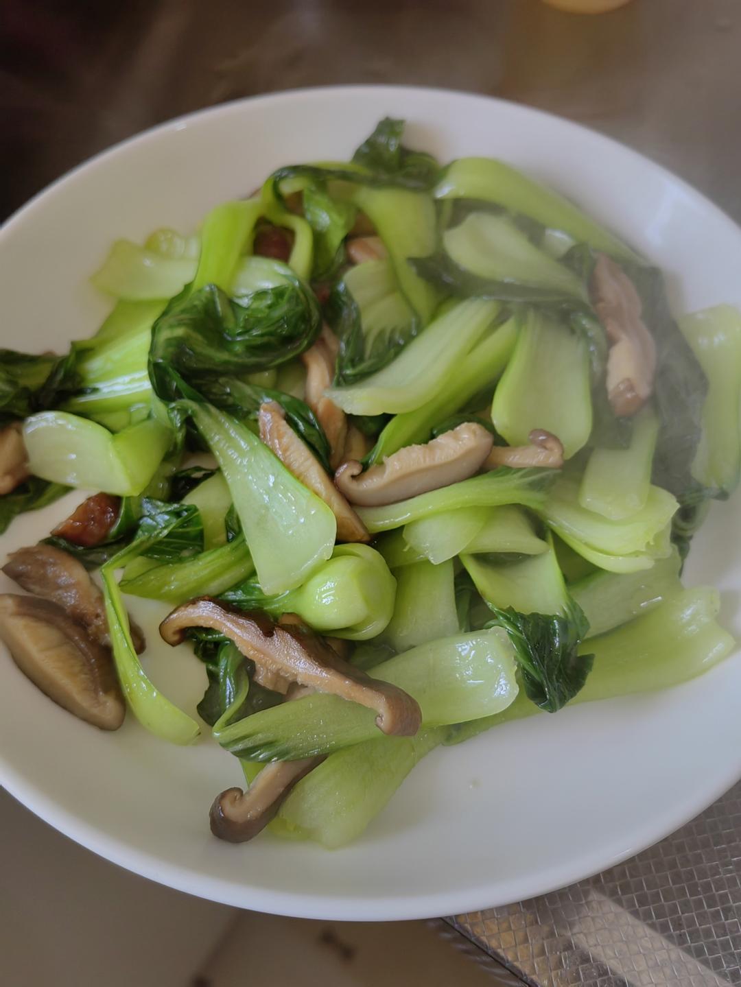 香菇油菜（简单快手）