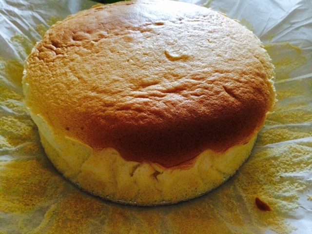 #黄金烤箱#贝奥beow K30W烤箱测评----8寸完美不裂版牛奶戚风蛋糕