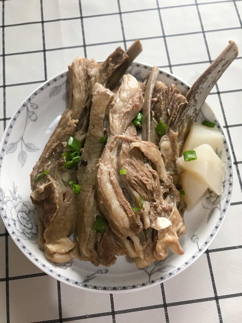 清炖羊肉/羊排（真的不膻，并且超级简单哦）