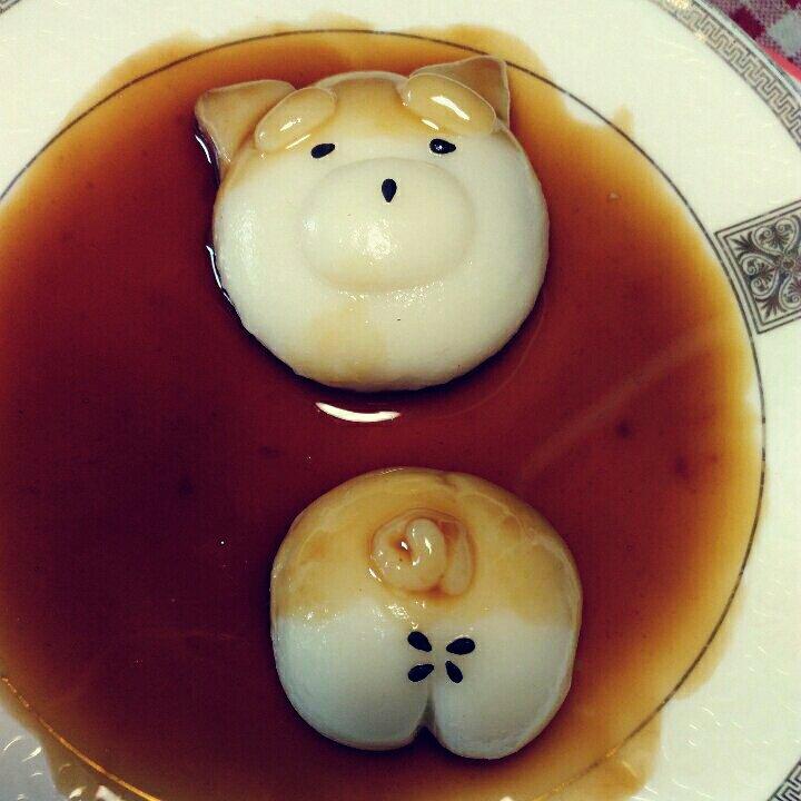 拥有小翘臀的柴犬糯米团子