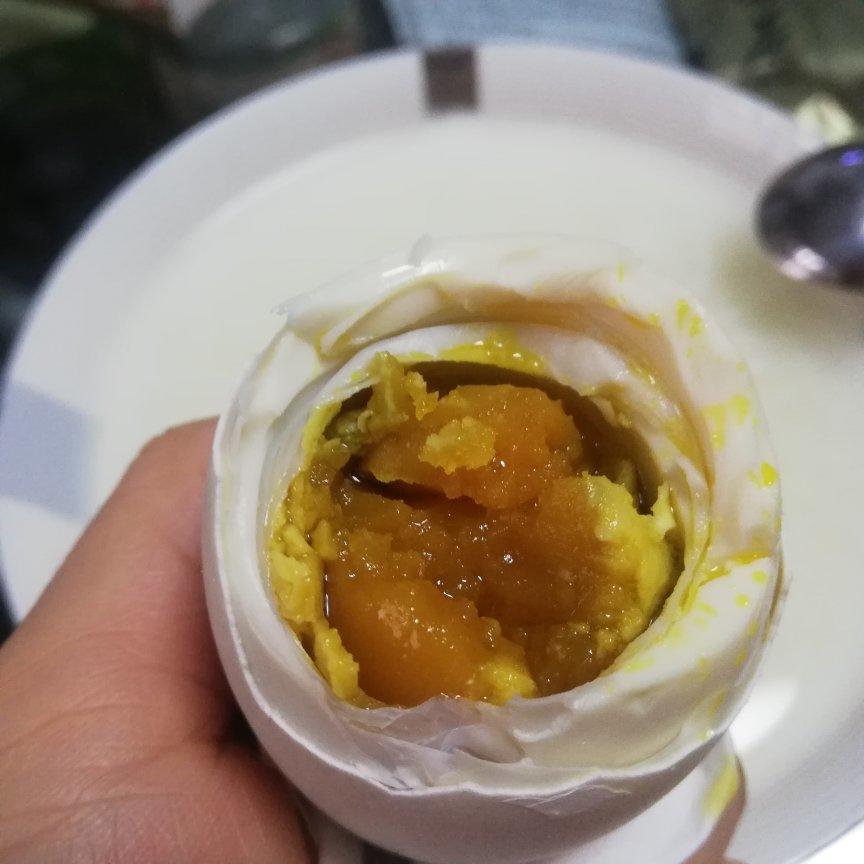 咸鸭蛋的3种腌法