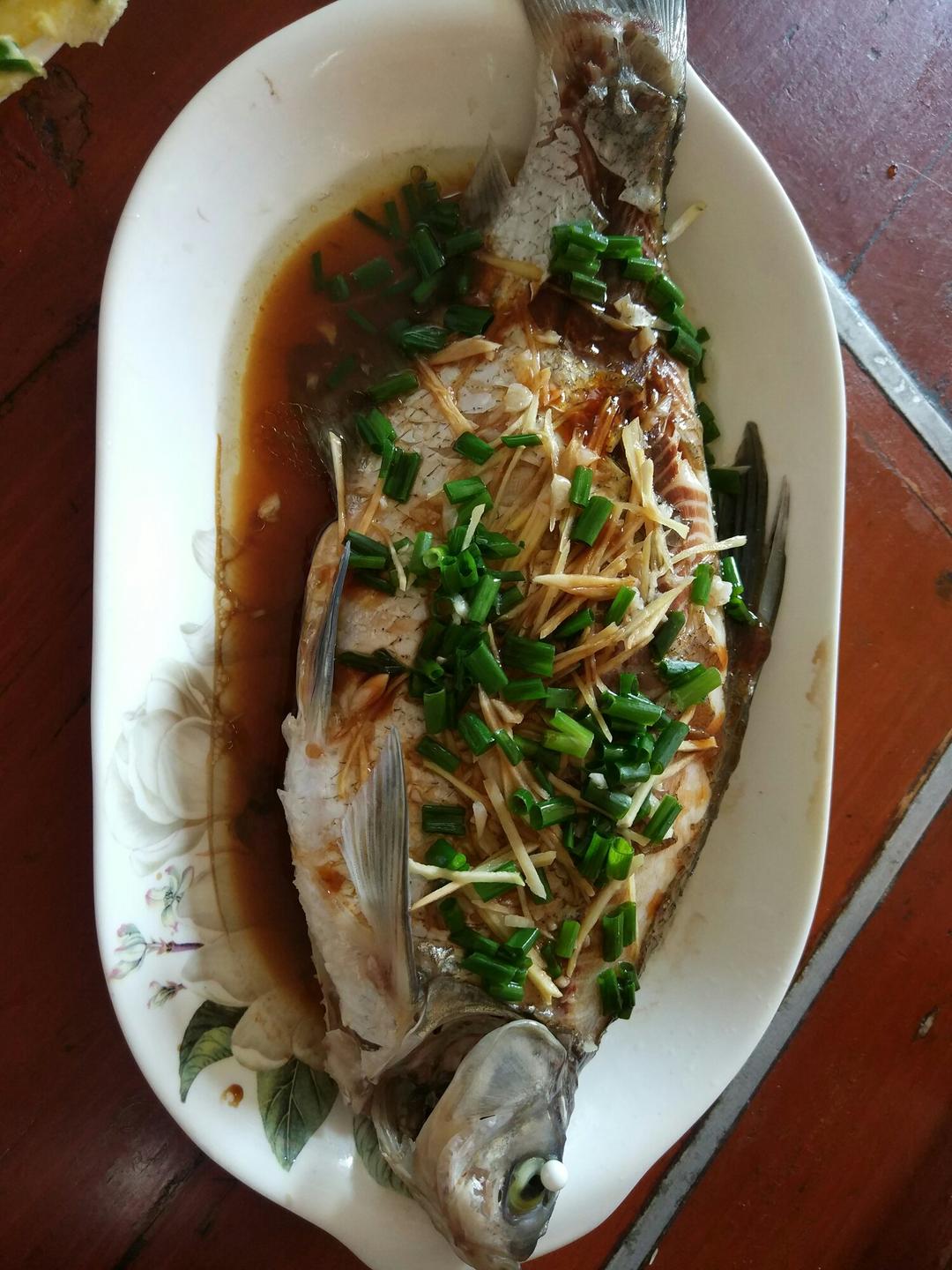边吃边说做的清蒸边鱼