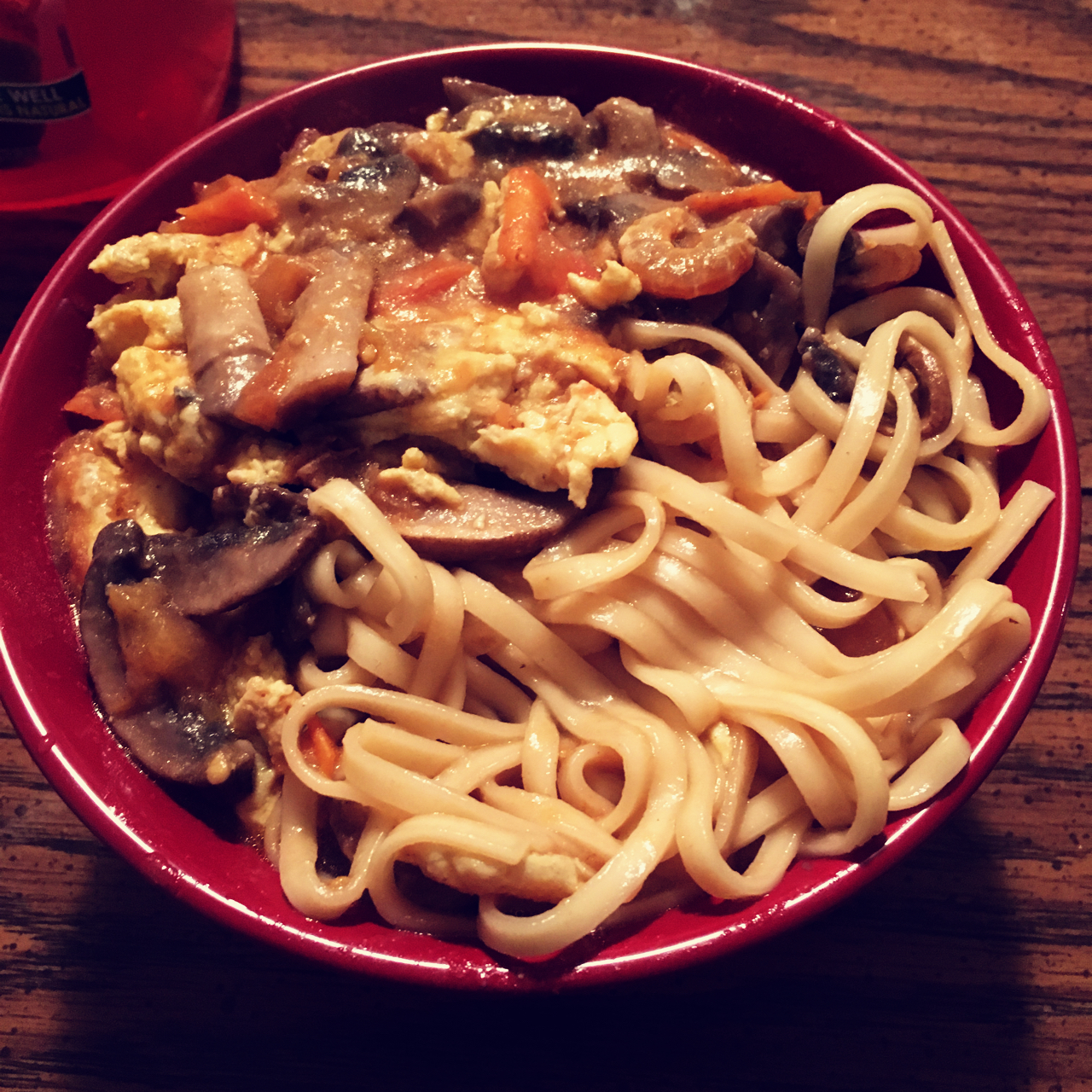 番茄蘑菇鸡蛋面