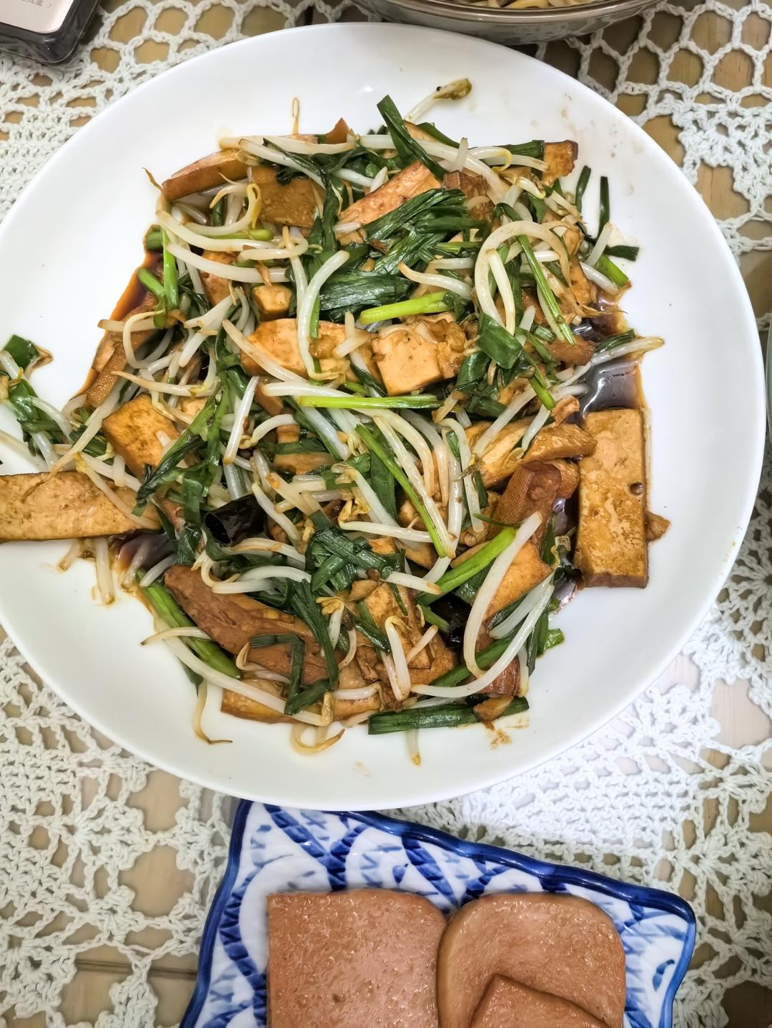 豆芽炒香干