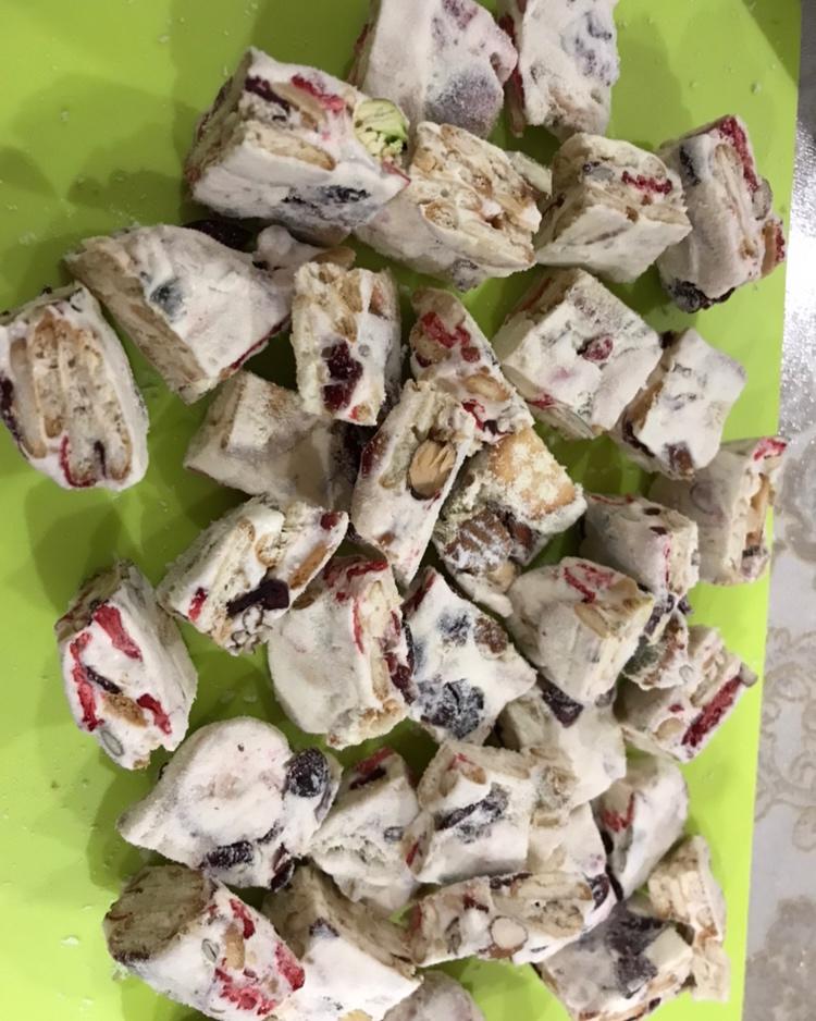 雪花酥（雪花饼，牛轧奶芙，奶酥）