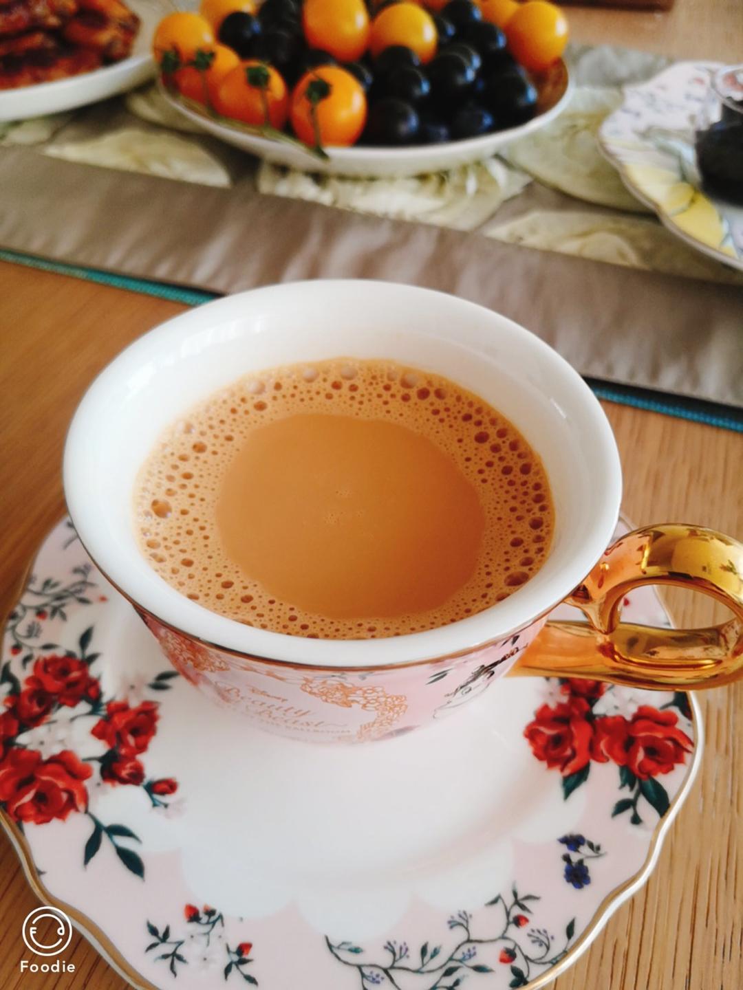 正宗港式丝袜奶茶-史上最强最详细的食谱！新增拉茶视频😍奶香茶靓！