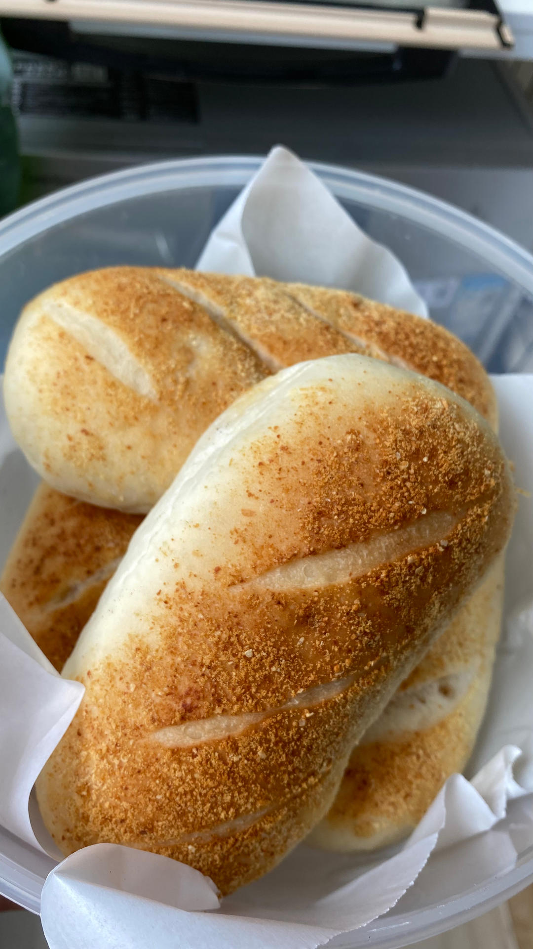 芝士新奥尔良鸡肉软欧包