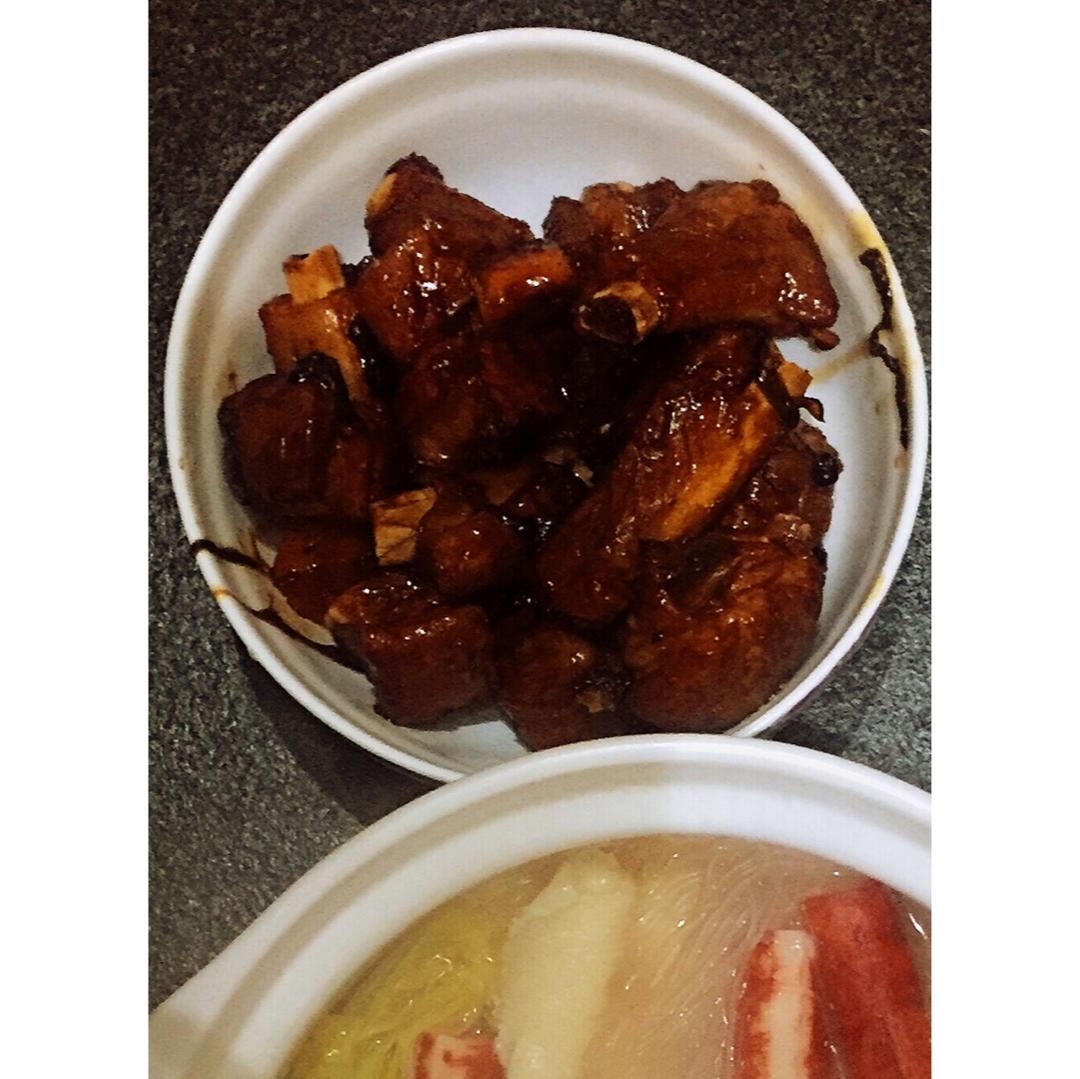 啤酒烧排骨（好吃到吼吼～）