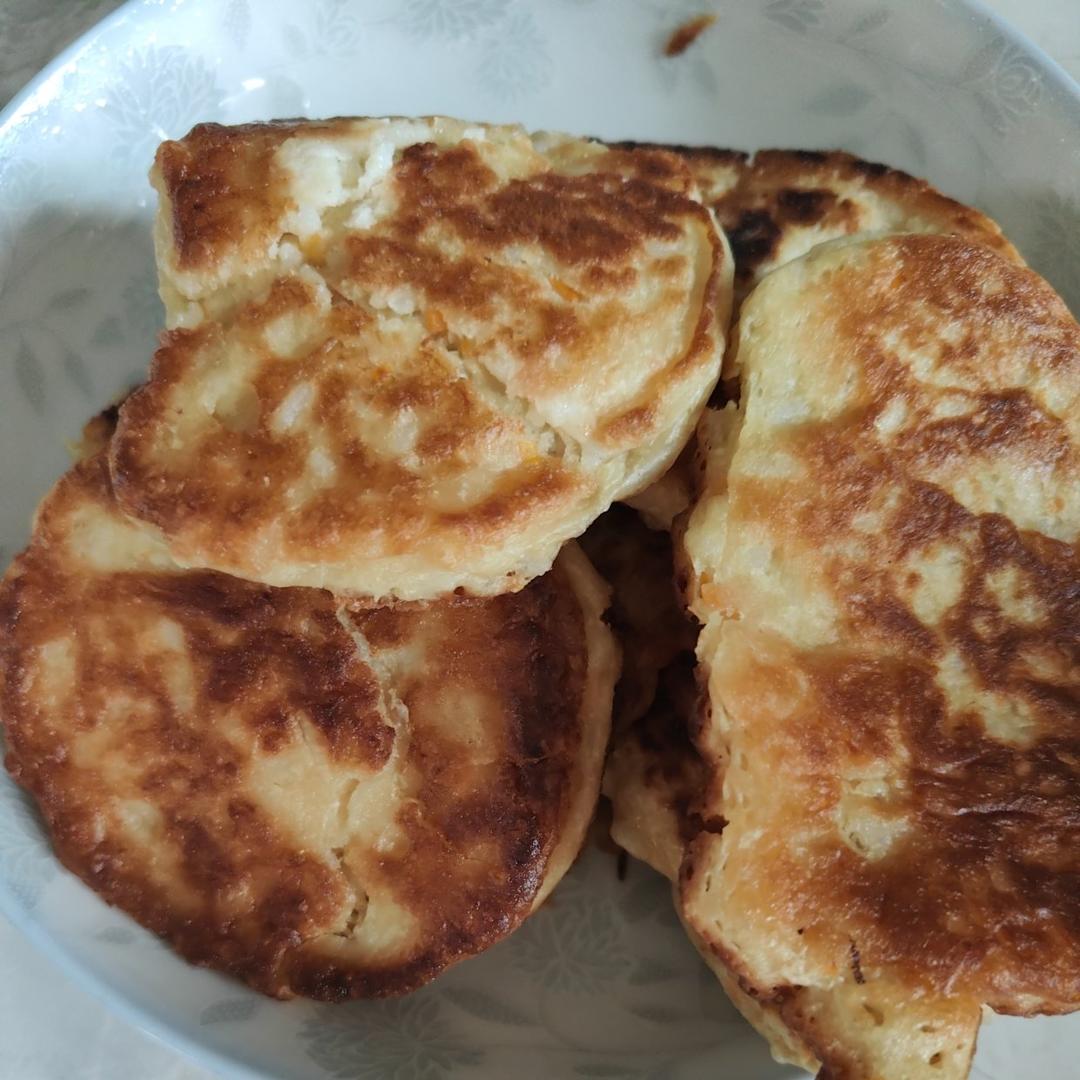 最最简单的‼️软灿灿的无油小饼【消耗剩米饭】
