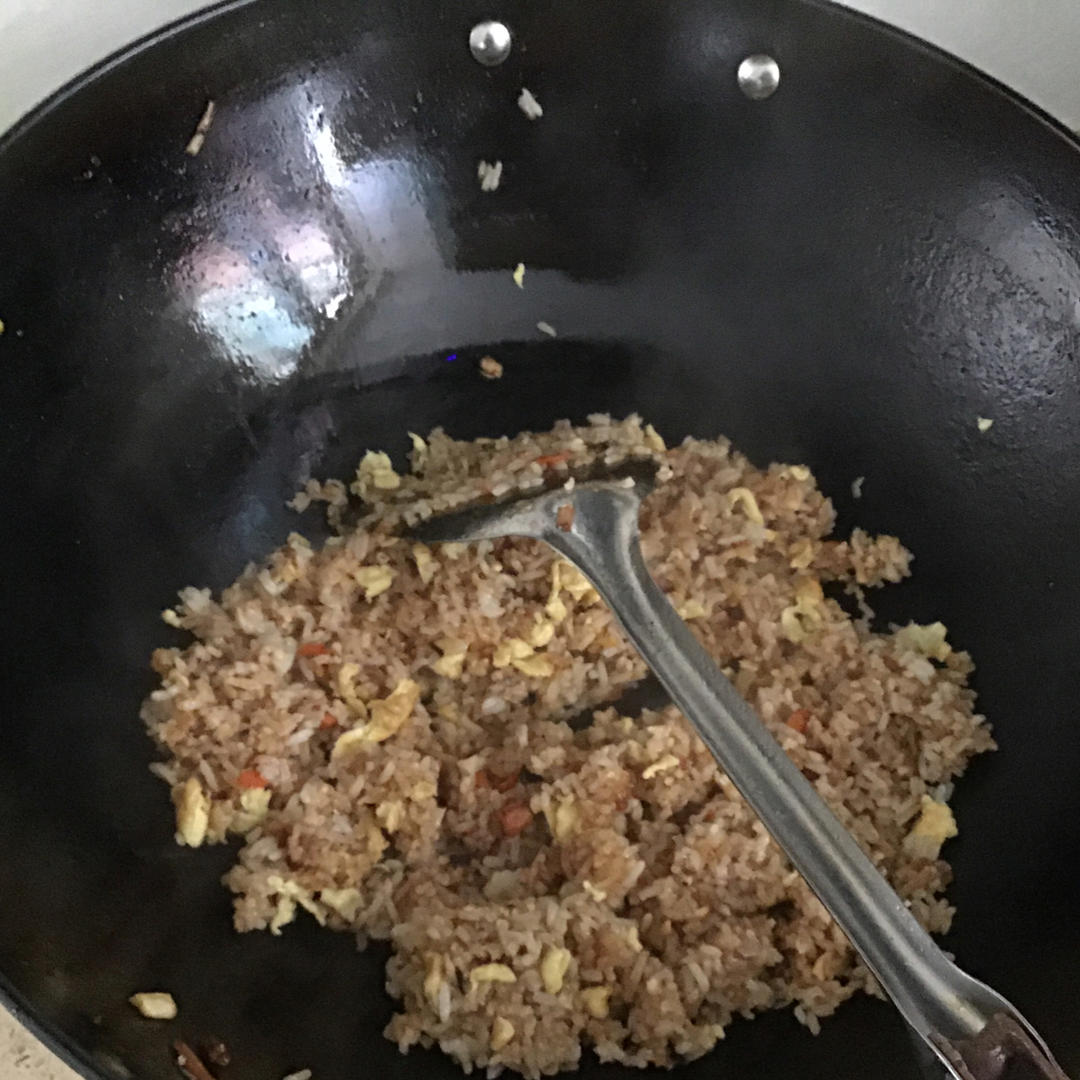 好吃到停不下来的酱油蛋炒饭