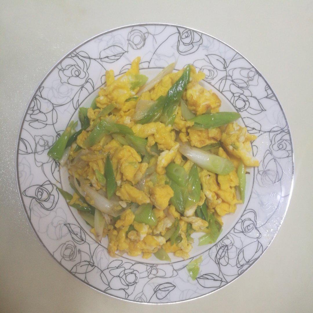 芽葱炒鸡蛋