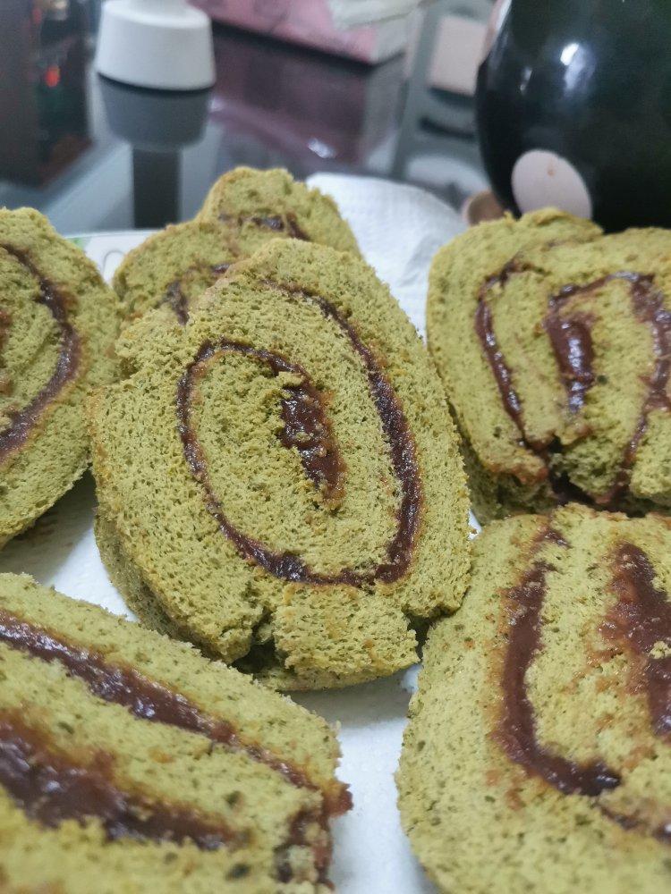 抹茶豆沙蛋糕卷