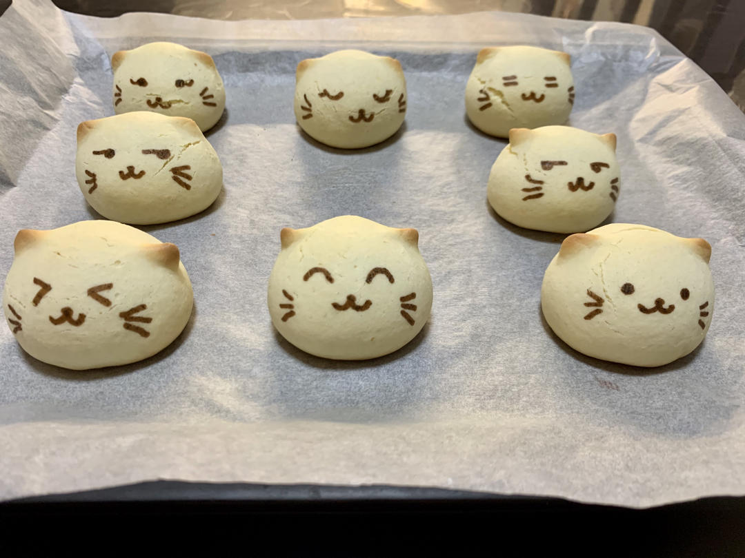 小猫咪烧果子