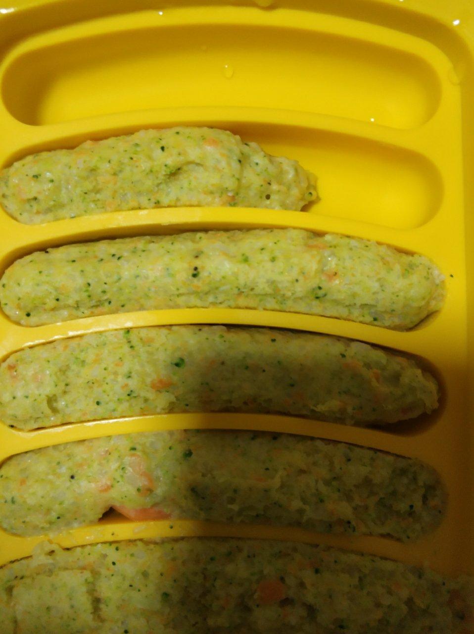 《宝宝辅食》鲜虾猪肉米饭肠