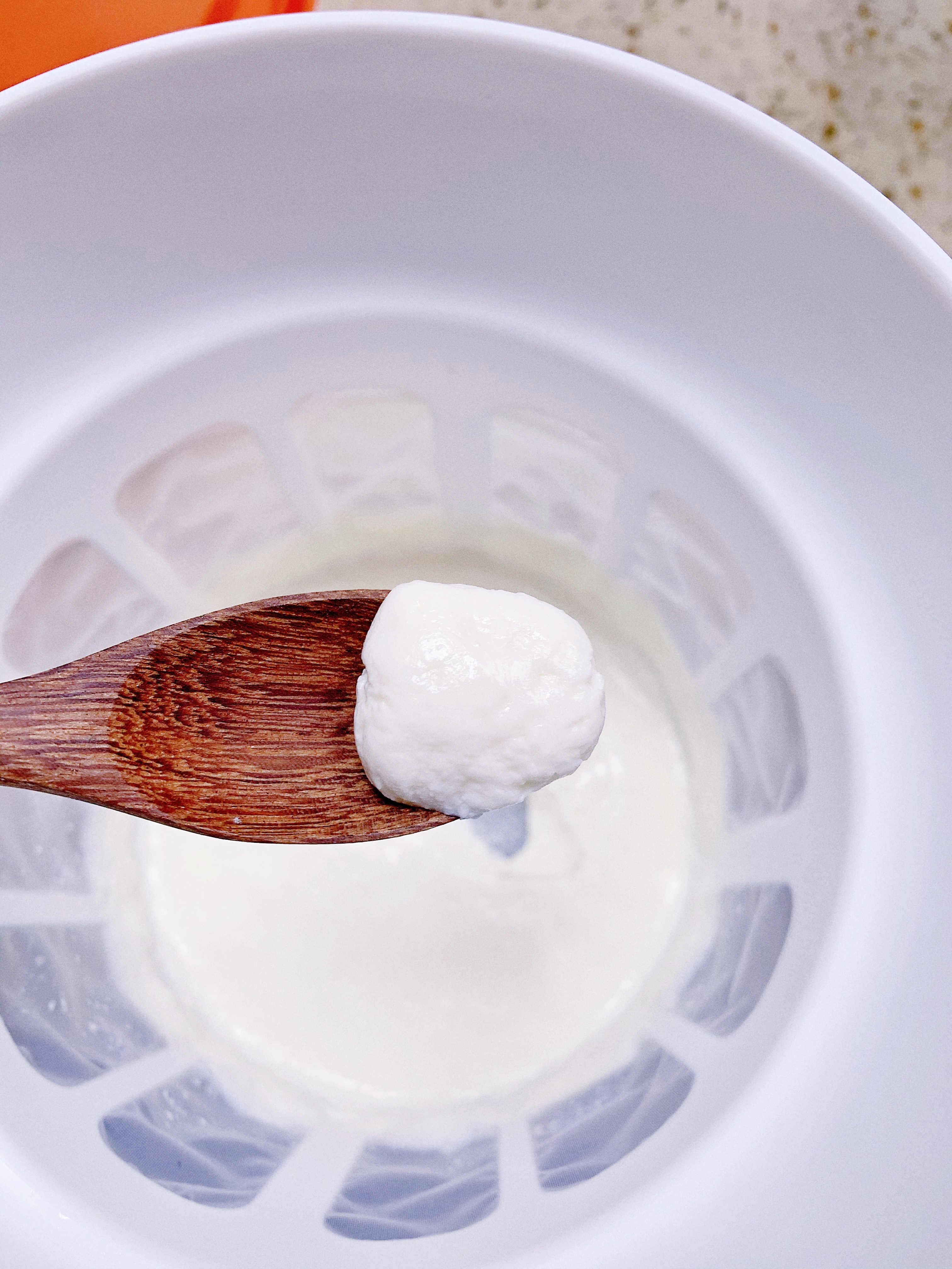 不用菌粉（奶粉也可以做的）最简单的雪莲菌，开菲尔菌希腊酸奶的做法 步骤7