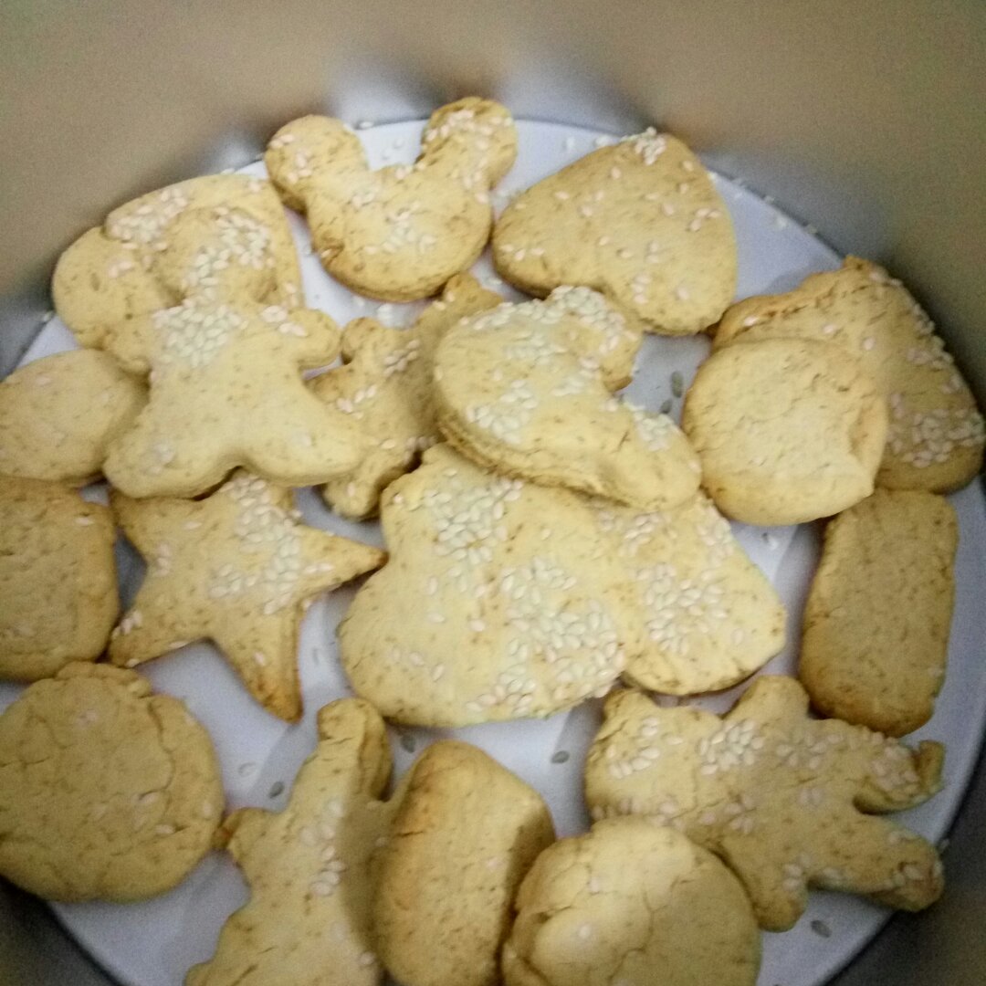 芝麻饼干做法（烤箱烤饼干）