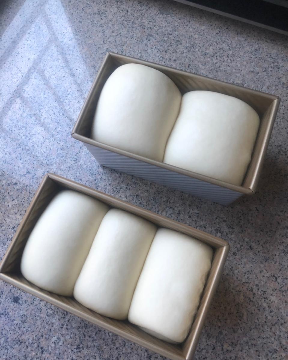 奶油吐司，鲜奶奶油嫩白吐司