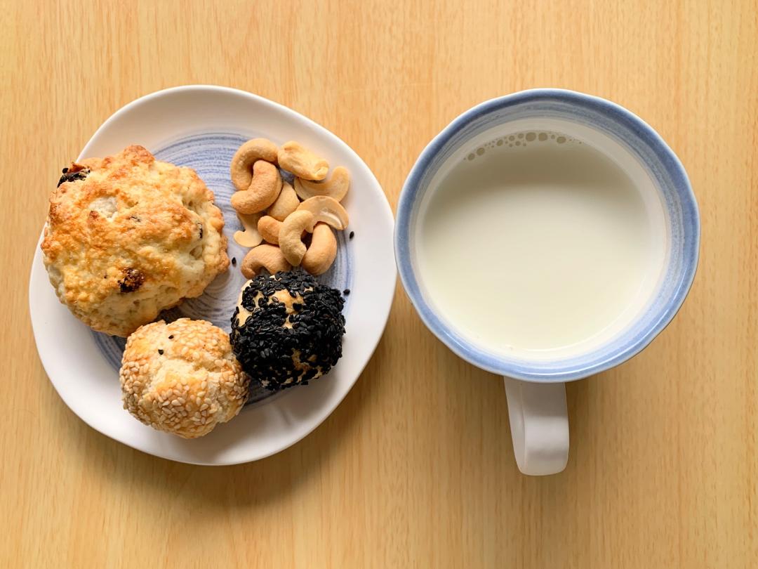 椰子油芝麻一口酥