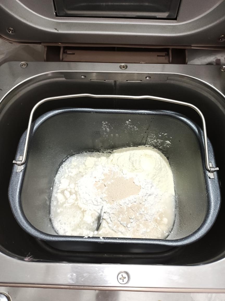 纯奶手撕吐司的做法 步骤1