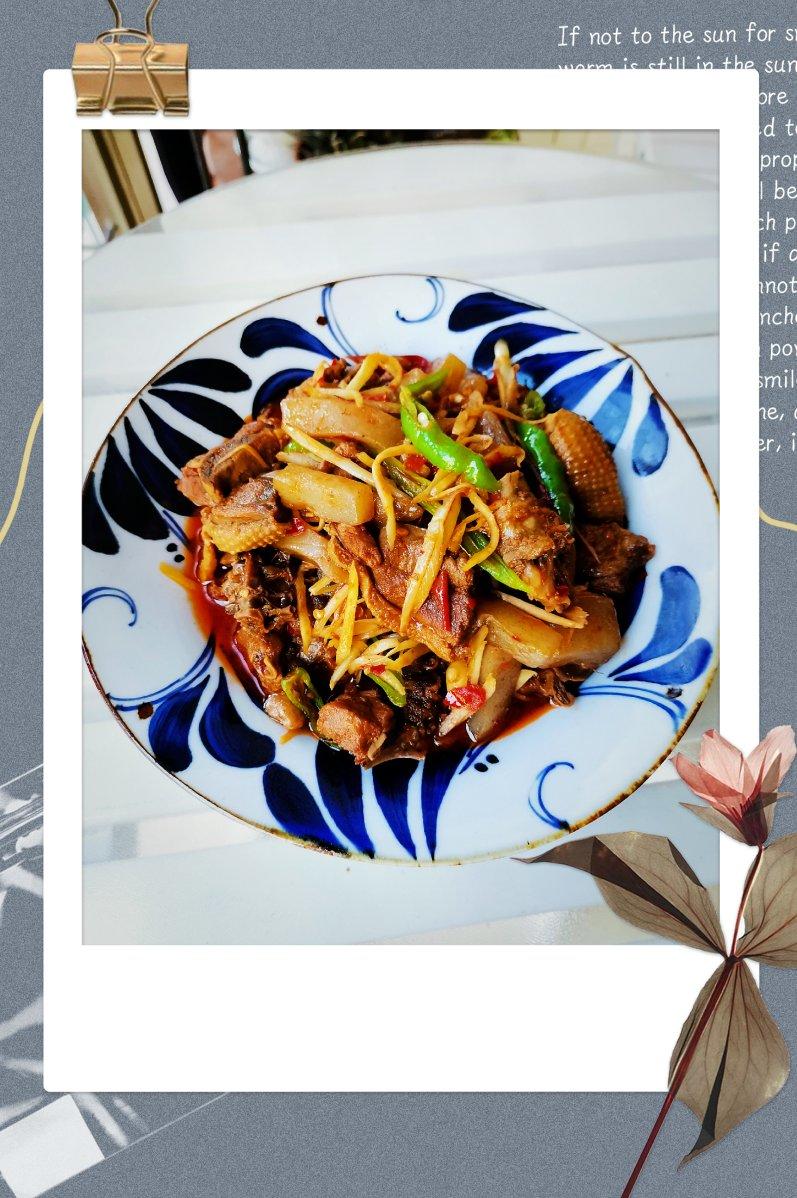 魔芋烧鸭（好吃到汤都不忍倒掉）