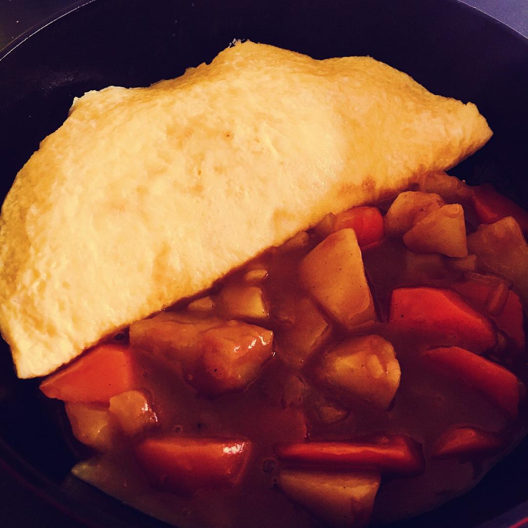 日式咖喱蛋包饭