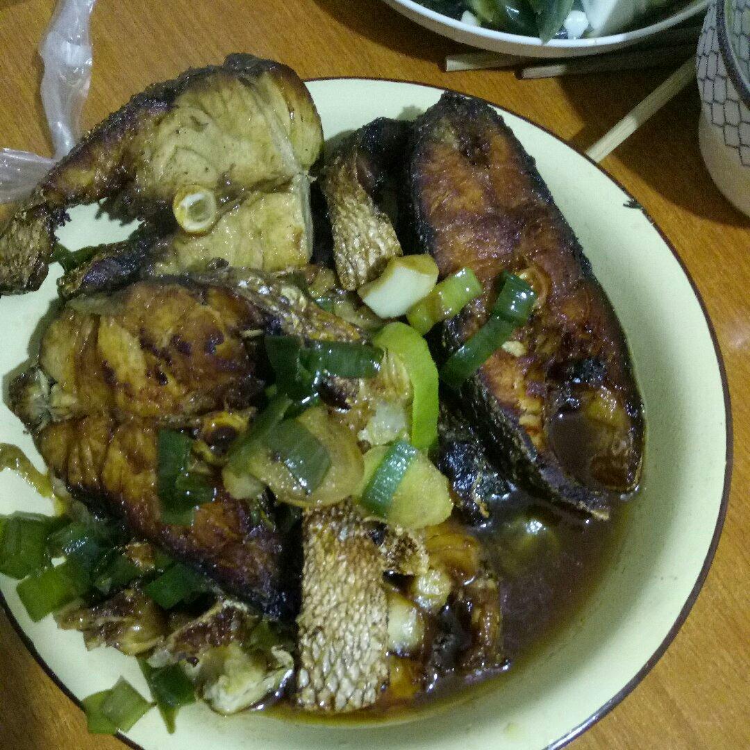 红烧鲈鱼