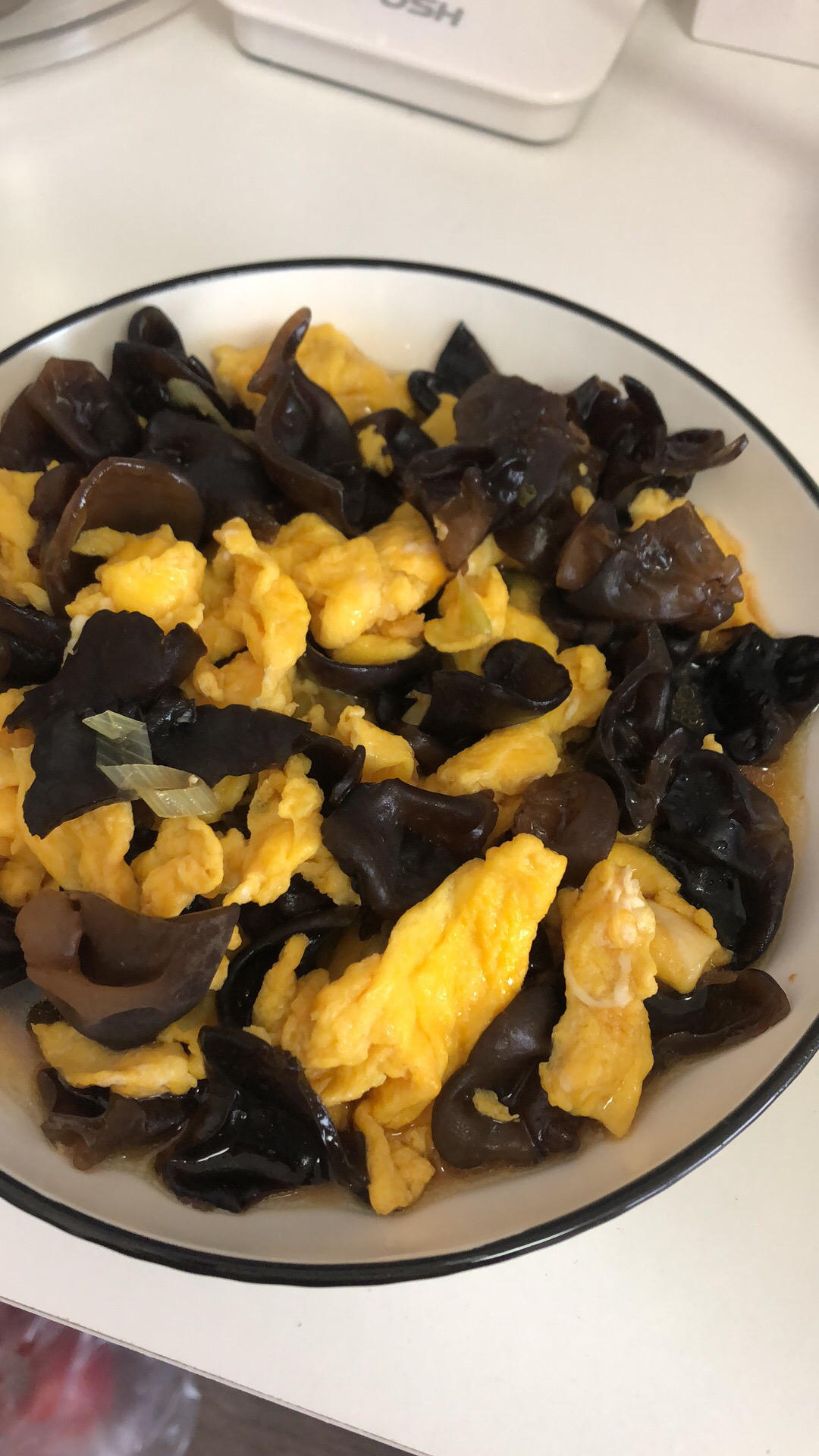 木耳炒鸡蛋