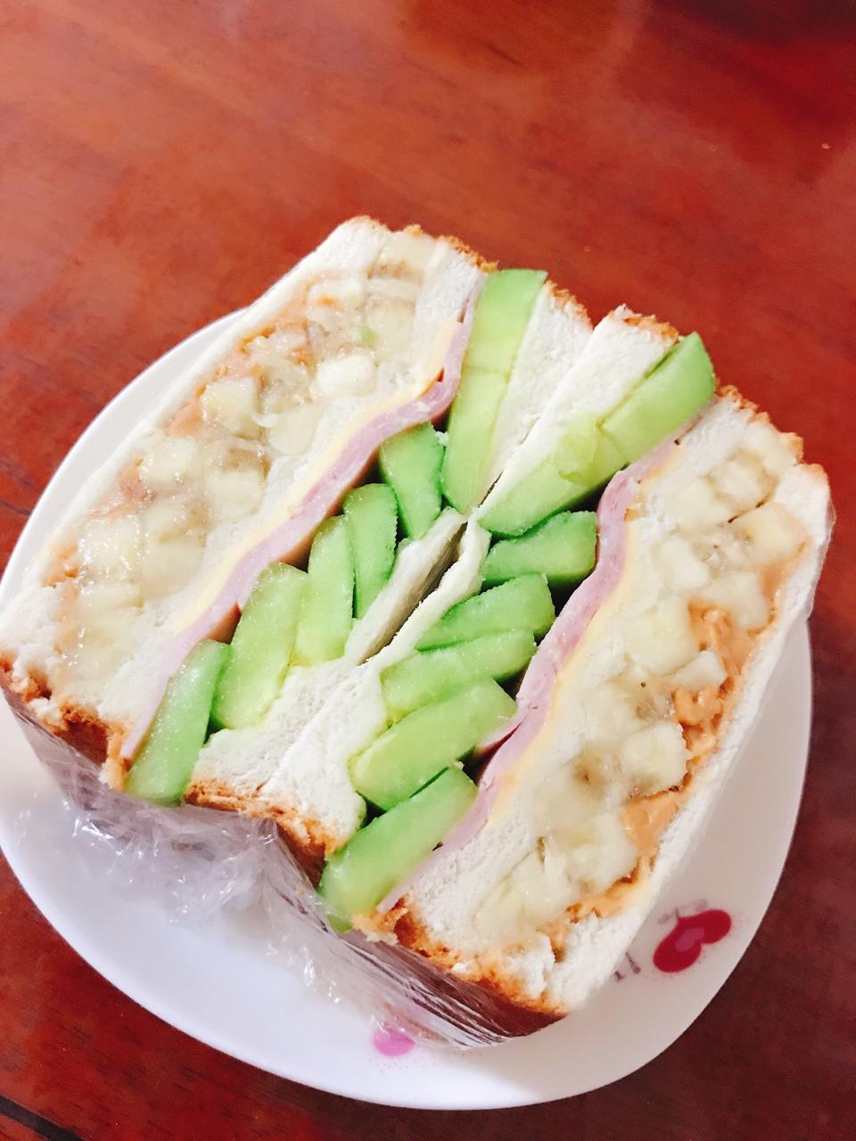 香蕉双享三明治