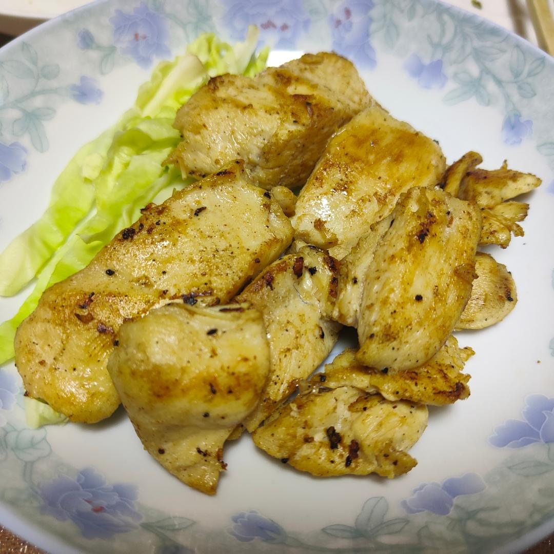 【嫩煎鸡胸肉】