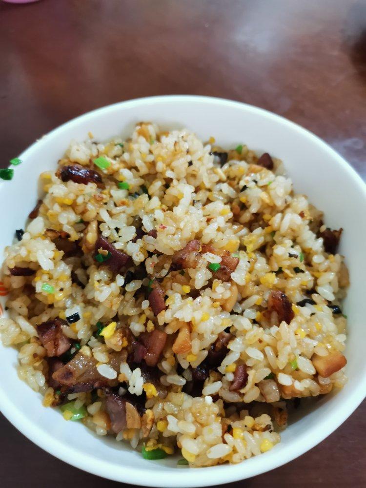 厨师长教你“蛋炒饭”如何做才好吃，答案都在这里面！