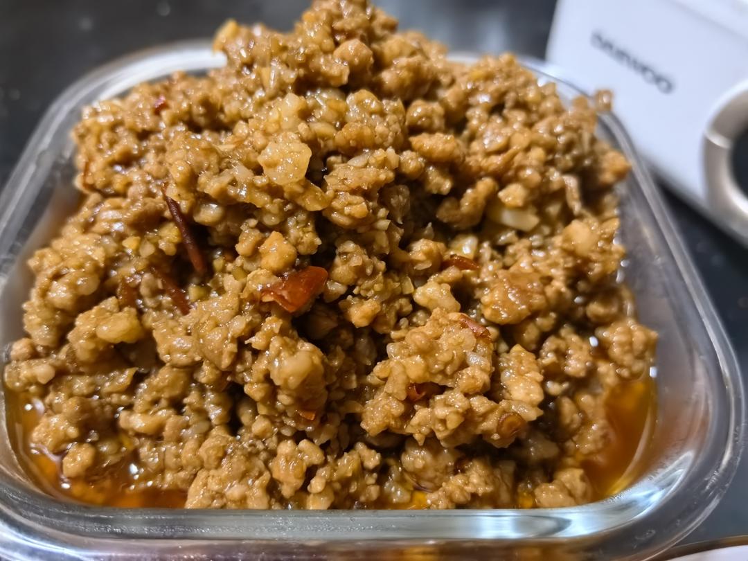 把我自己给征服的万能肉酱