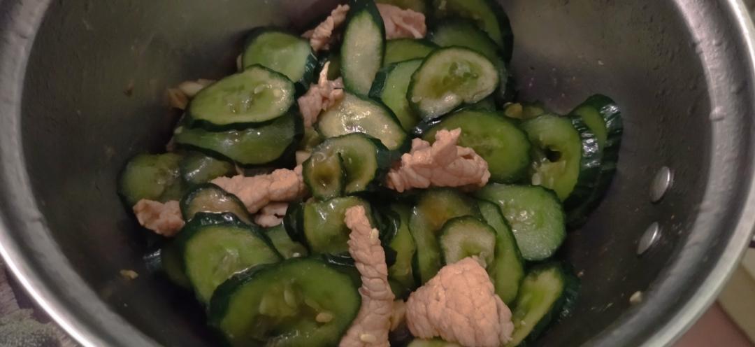 脆黄瓜炒肉