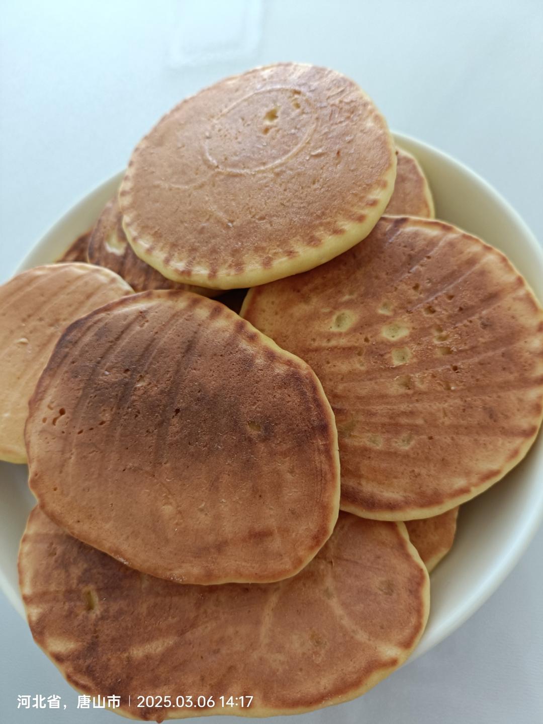 二十年面点老师傅分享的「玉米面饼子」做法，玉米控抓紧收😄😄😄