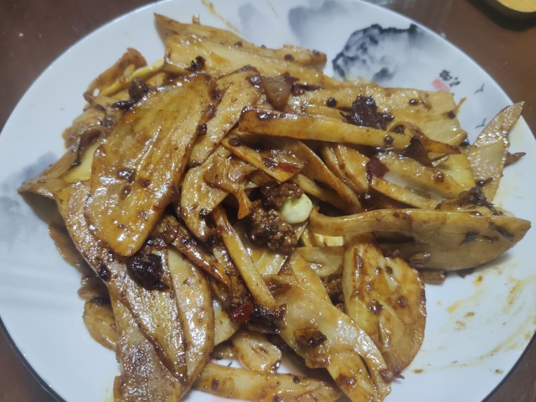 全家都爱吃的清炒藕片😋