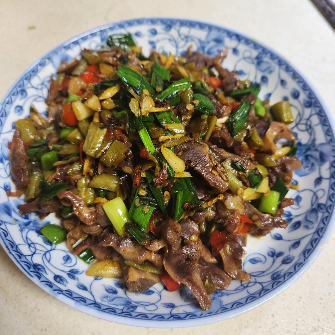 妈妈牌酸辣鸡胗