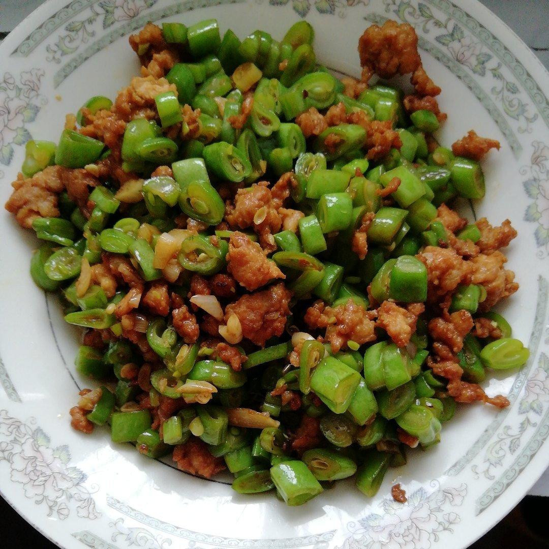 肉沫豆角下饭菜